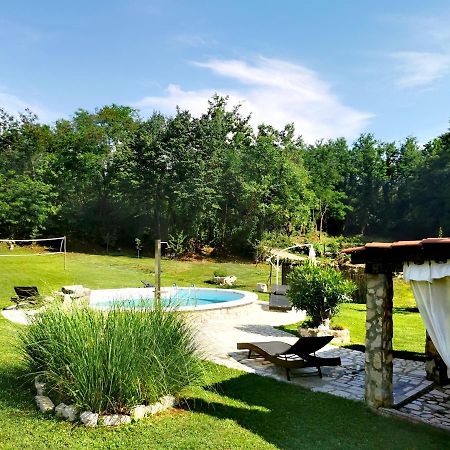 Holiday House Vuki Nedescina Exterior photo
